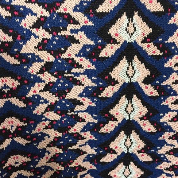 Rachel Roy Skirt with Button Detail Size Medium - Picture 5 of 6